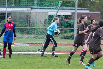 Bild 225 - wCJ VfL Pinneberg3 - St.Pauli : Ergebnis: 2:1